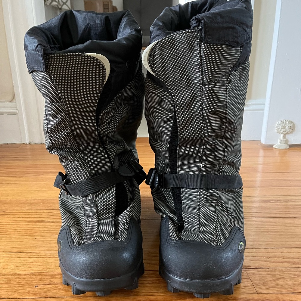 Neos Overshoe Stabilicers (worn once- like New)